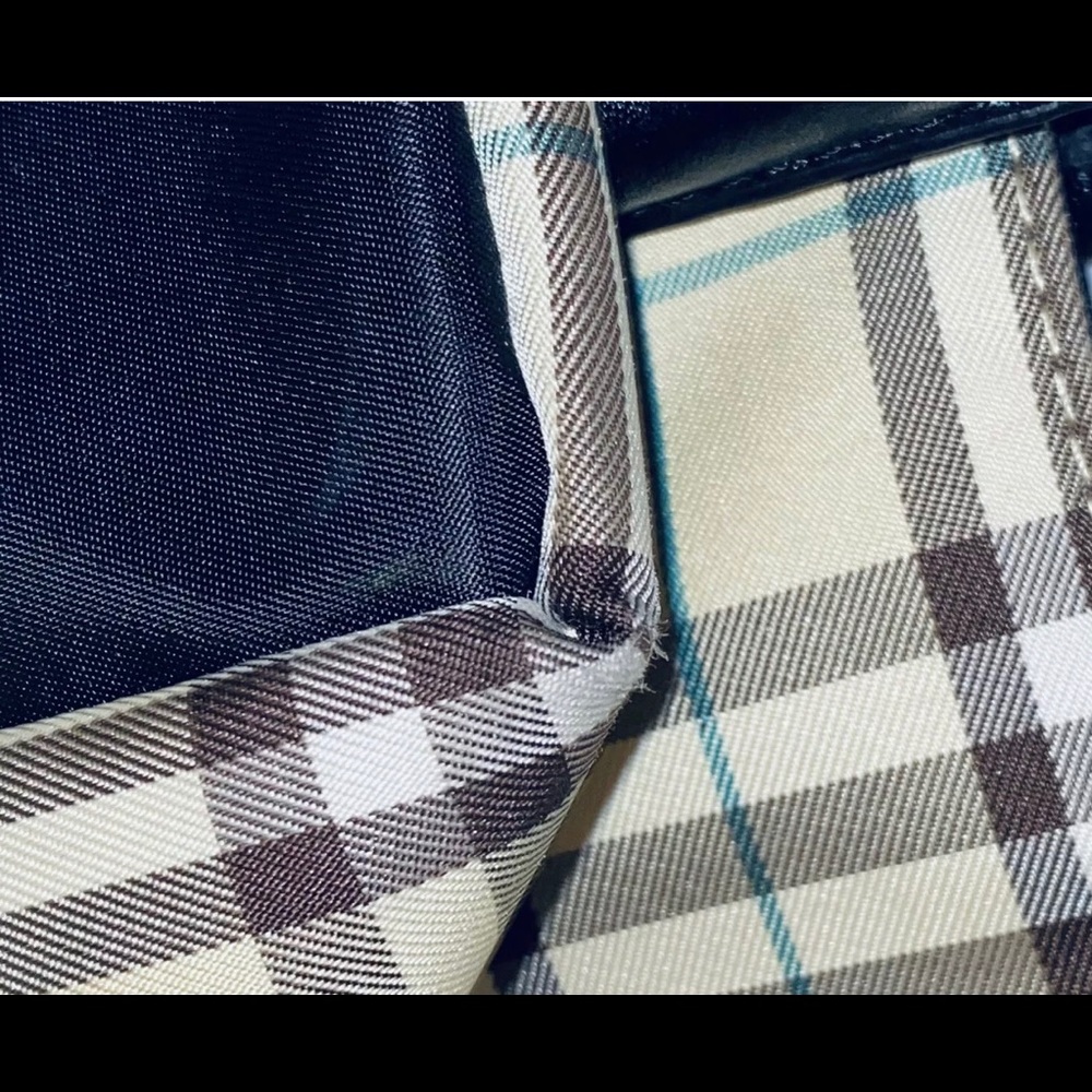Authentic Burberry Blue Label Haymarket Vintage - Picture 9 of 14
